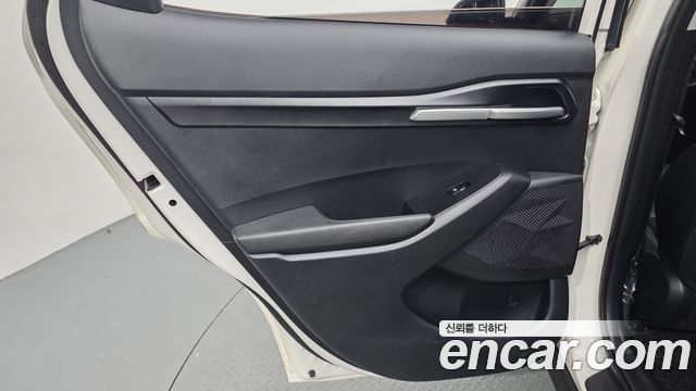 Kia Seltos 2023 — photo 15