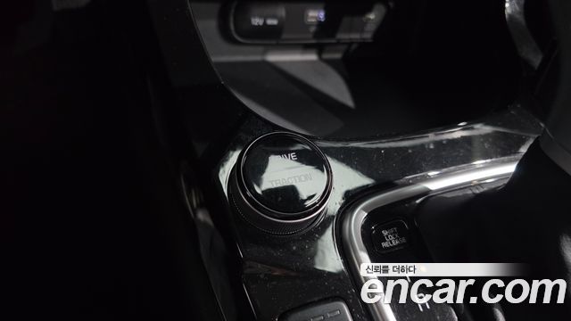 Kia Seltos 2023 — photo 30