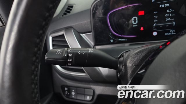 Kia Seltos 2023 — photo 34