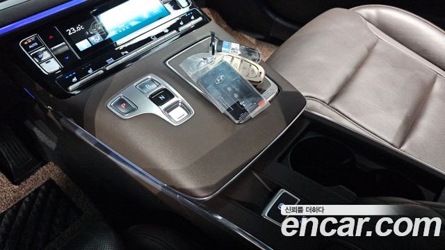 Hyundai Grandeur 2021 — photo 9