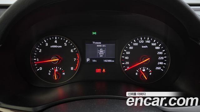Kia K7 2017 — photo 8