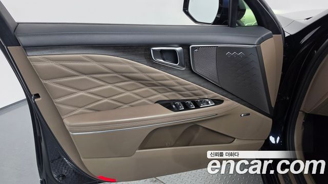 Kia K8 2022 — photo 14
