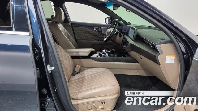 Kia K8 2022 — photo 16