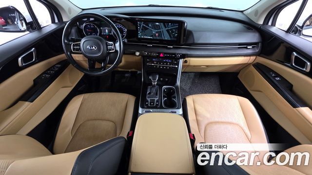 Kia Canival 2021 — photo 7