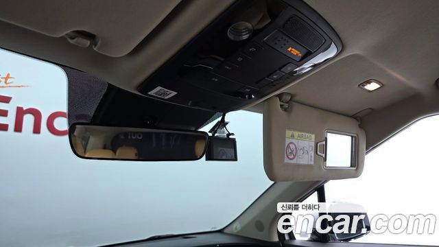 Kia Canival 2021 — photo 20