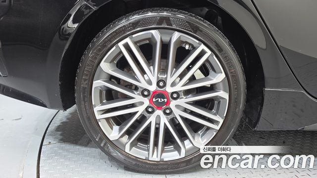 Kia K3 2024 — photo 5