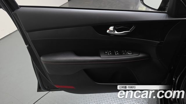Kia K3 2024 — photo 14