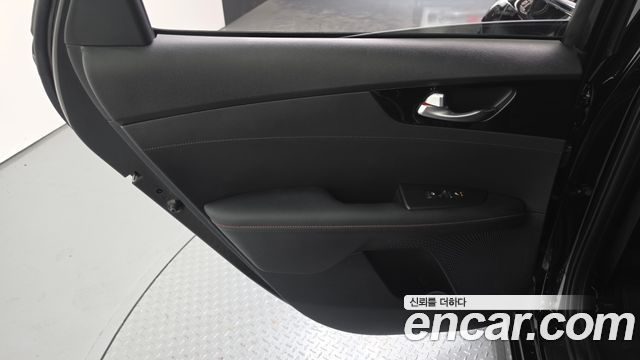 Kia K3 2024 — photo 15