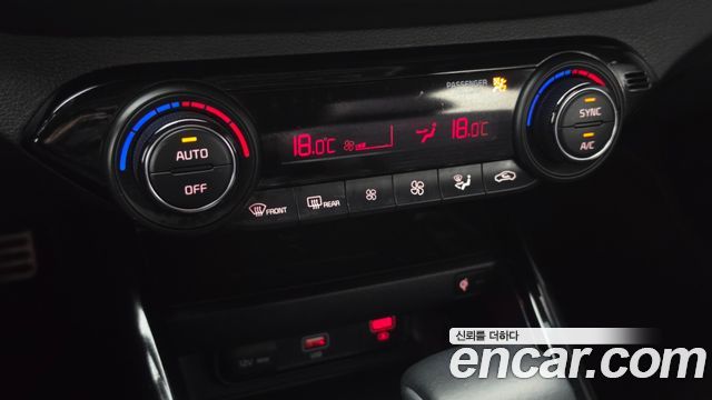 Kia K3 2024 — photo 31