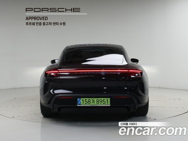 Porsche Taycan 2025 — photo 4