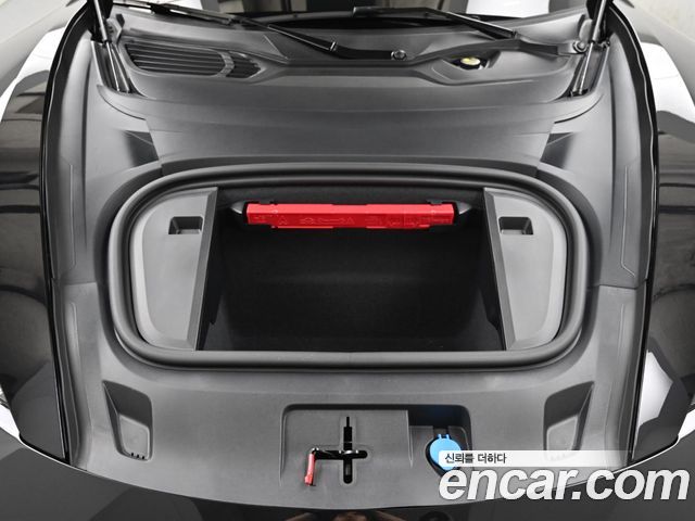 Porsche Taycan 2025 — photo 6