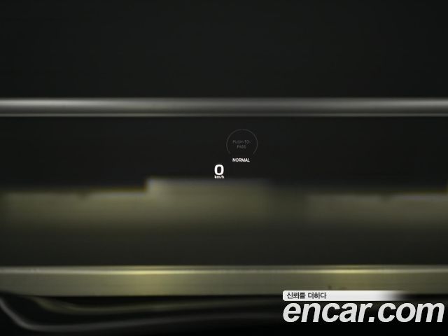 Porsche Taycan 2025 — photo 18