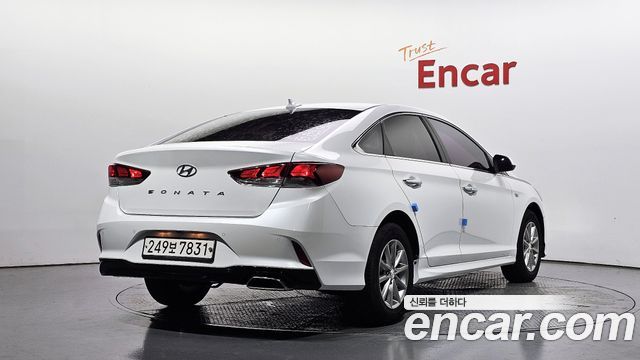 Hyundai Sonata 2018 — photo 2