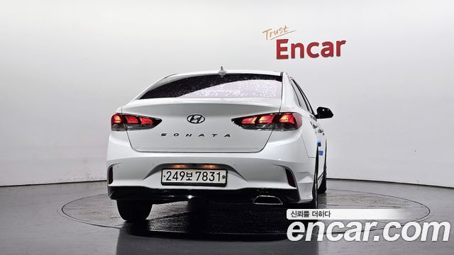 Hyundai Sonata 2018 — photo 4