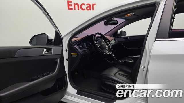 Hyundai Sonata 2018 — photo 10