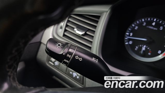 Hyundai Sonata 2018 — photo 15