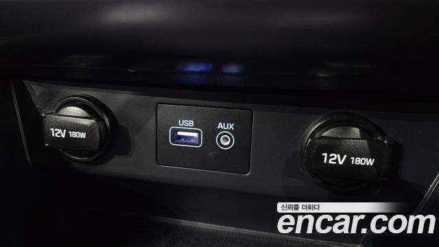 Hyundai Sonata 2018 — photo 19