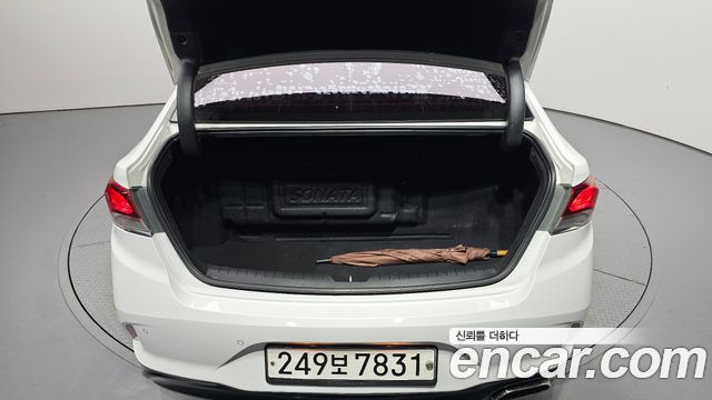 Hyundai Sonata 2018 — photo 20