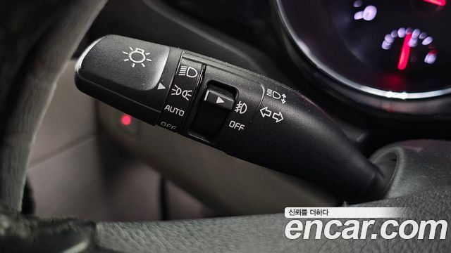 Kia Canival 2016 — photo 19