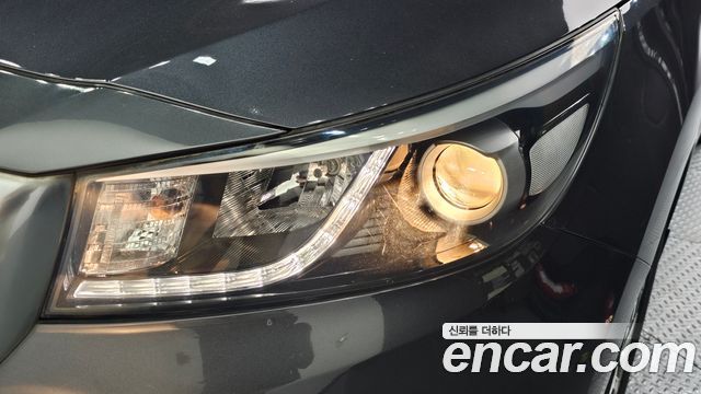Kia Canival 2016 — photo 8