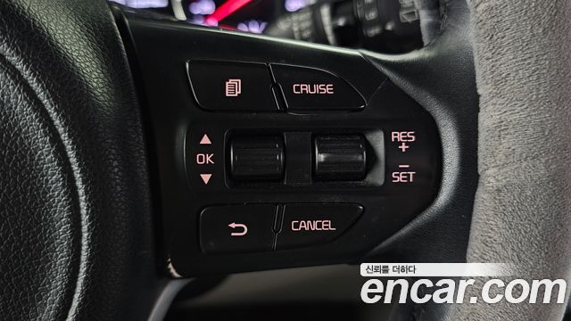 Kia Canival 2016 — photo 29