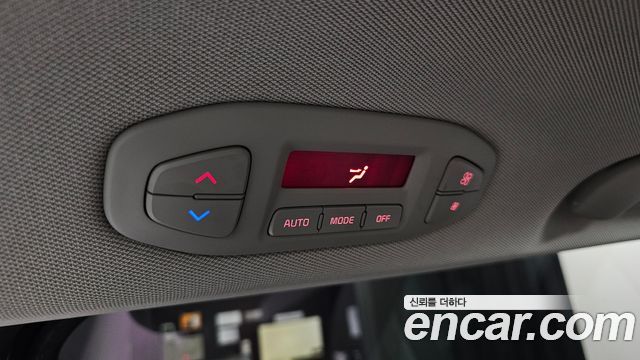 Kia Canival 2016 — photo 30