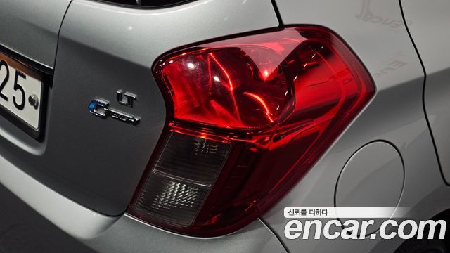 Chevrolet Korea Spark 2017 — photo 9