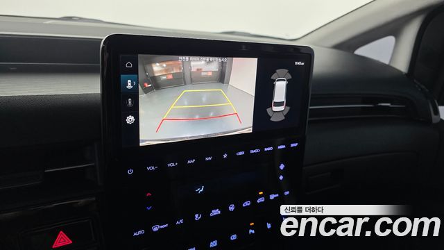 Hyundai Staria 2023 — photo 23