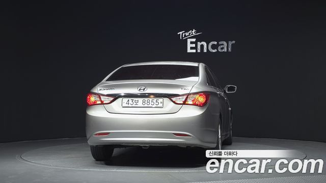 Hyundai Sonata 2010 — photo 4