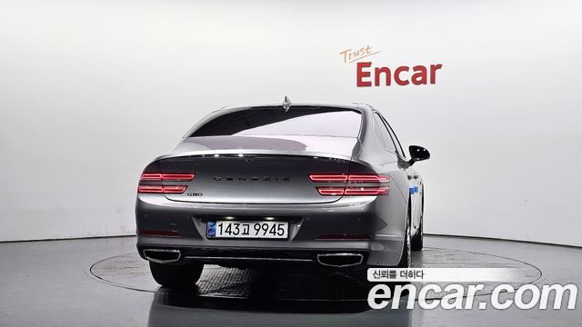 Genesis G80 2022 — photo 4