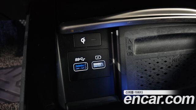 Genesis G80 2022 — photo 19