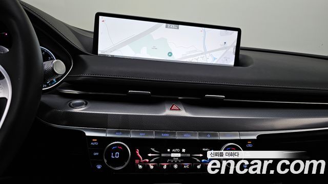 Genesis G80 2022 — photo 20
