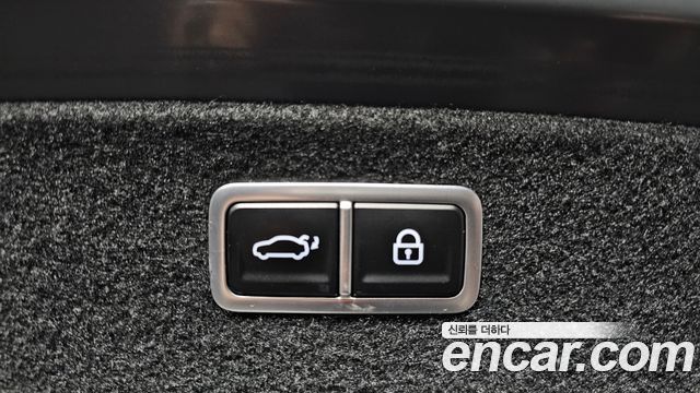 Genesis G80 2022 — photo 25