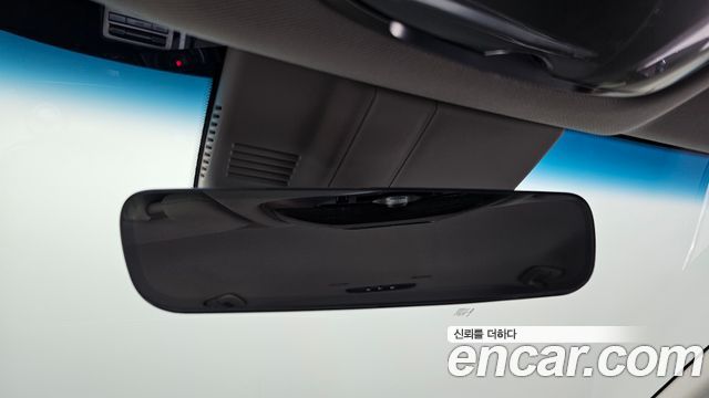Genesis G80 2022 — photo 27