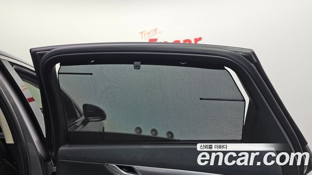 Genesis G80 2022 — photo 36