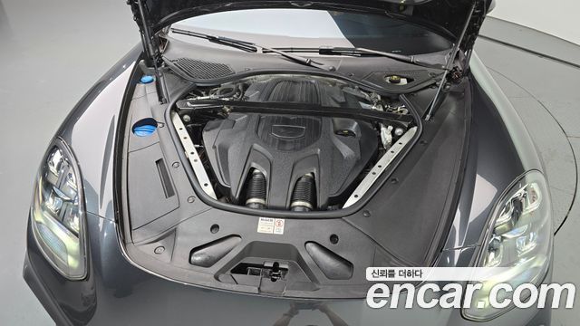 Porsche Panamera 2023 — photo 6