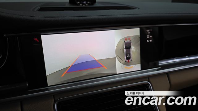 Porsche Panamera 2023 — photo 20