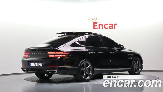 Genesis G80 2022 — photo 2