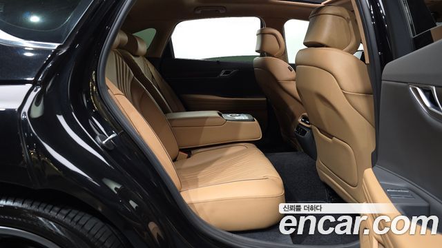 Genesis G80 2022 — photo 18