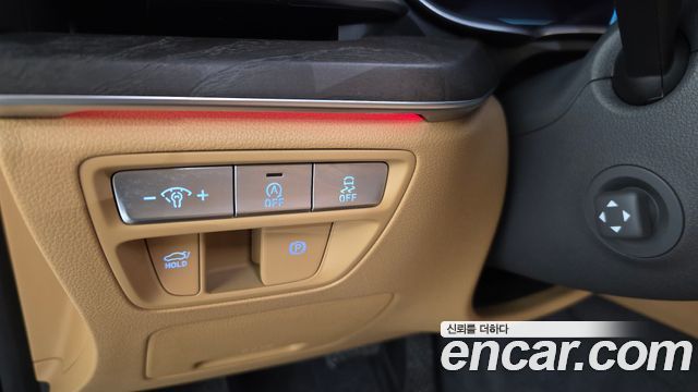 Genesis G80 2022 — photo 27