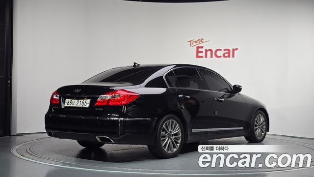 Hyundai Genesis 2013 — photo 2