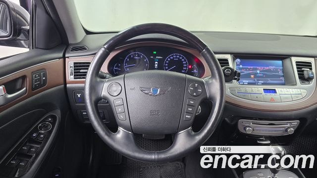 Hyundai Genesis 2013 — photo 13