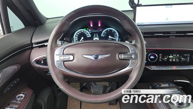 Genesis GV70 2021 — photo 20