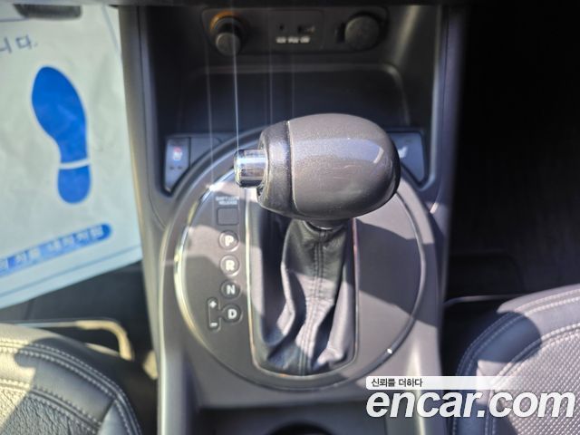 Kia Sportage 2012 — photo 10