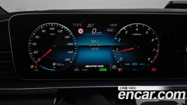 Mercedes-Benz GLE-Class 2023 — photo 11
