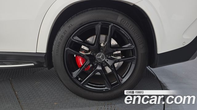 Mercedes-Benz GLE-Class 2023 — photo 7