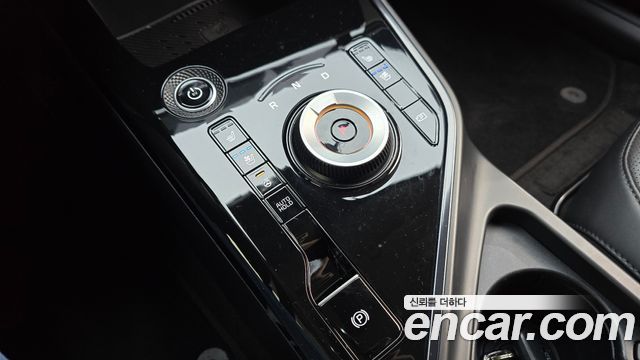 Kia Niro 2024 — photo 12