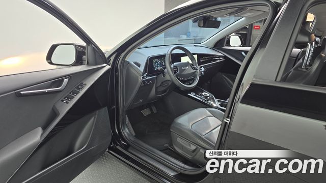 Kia Niro 2024 — photo 13