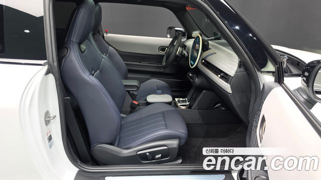 Mini Cooper 2025 — photo 16