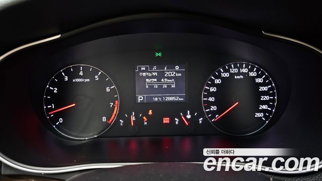 Kia K7 2015 — photo 11
